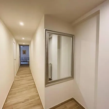 Palacio De Larrinaga Saragossa